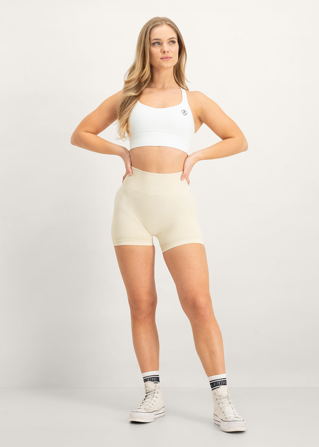 Fusion - Short Scrunch Seamless Sand Dune